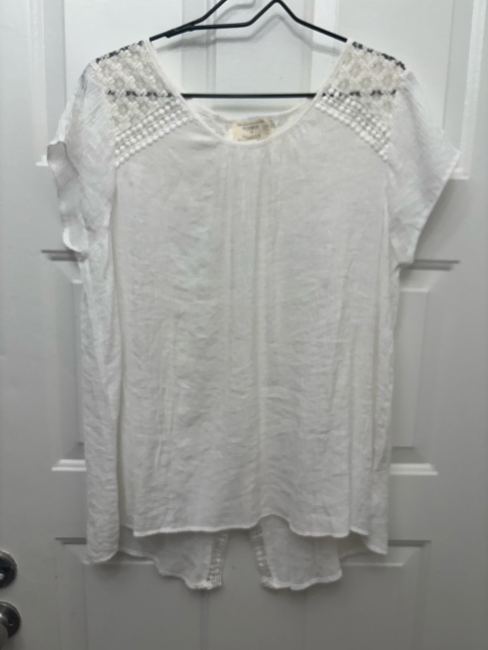 Women's White Crochet-Shoulder Tunic Top